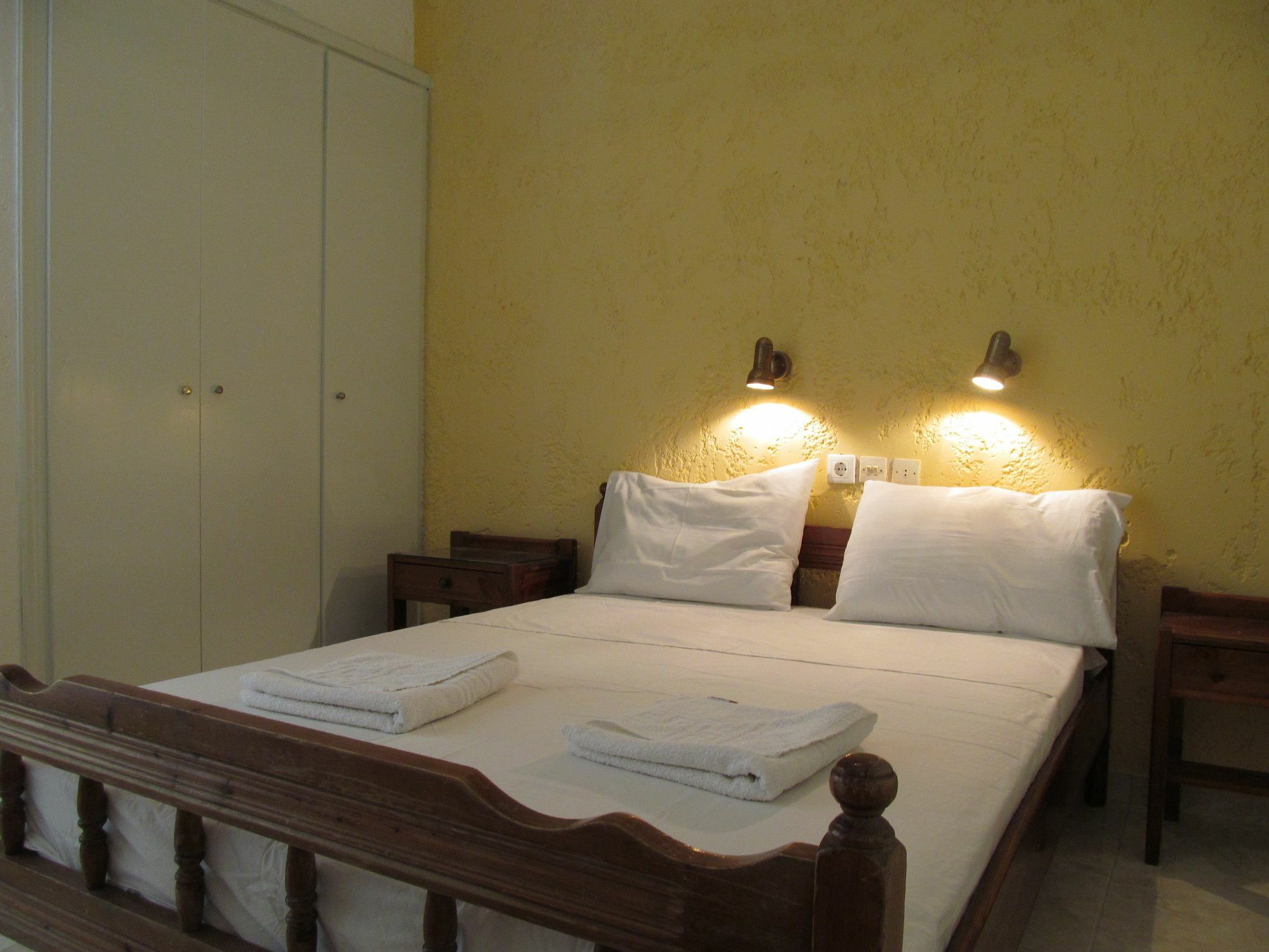 Kings Hersonissos Hotel Esterno foto